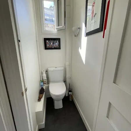 Sunny, Quiet 2-room Apartment, 15th - Montparnasse Apartment